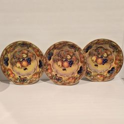SET OF 3~🍇Vintage🍋Durable & Stylish ~1971 Metal Daher Decorated Ware Fruit Bowl Made In England. 
ALL 3 (SET) For $25 firm 
OR🍇🍒🍎🍊🍐🍋$10 EACH 