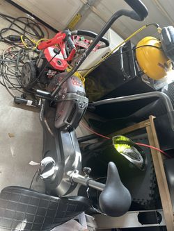 AD2 Schwinn Bike