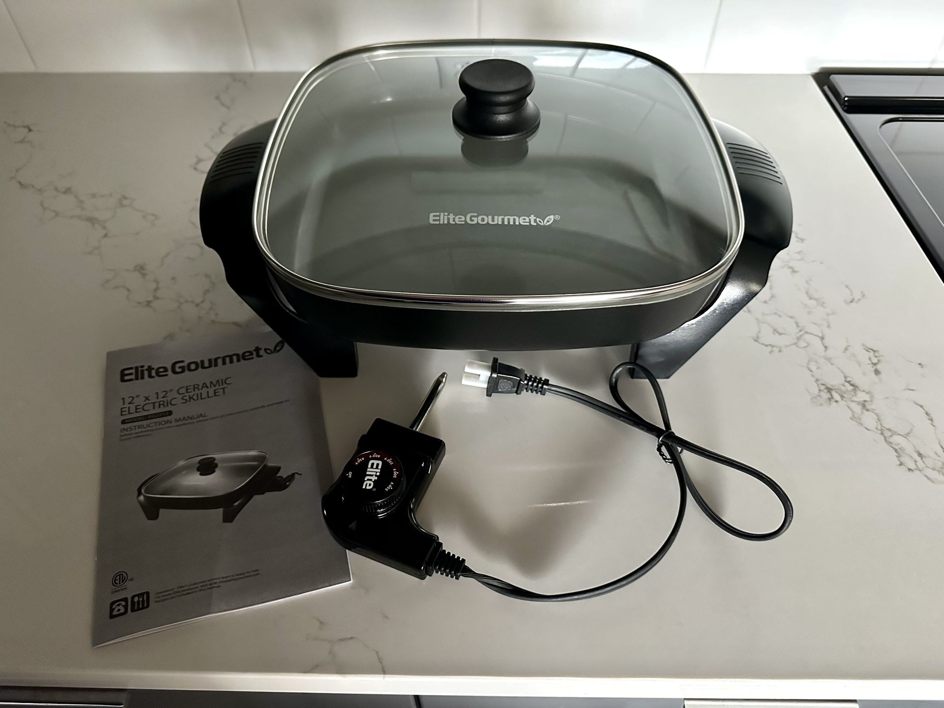 12 in x 12 in Ceramic Electric Skillet