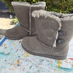 Short Winter Boots 