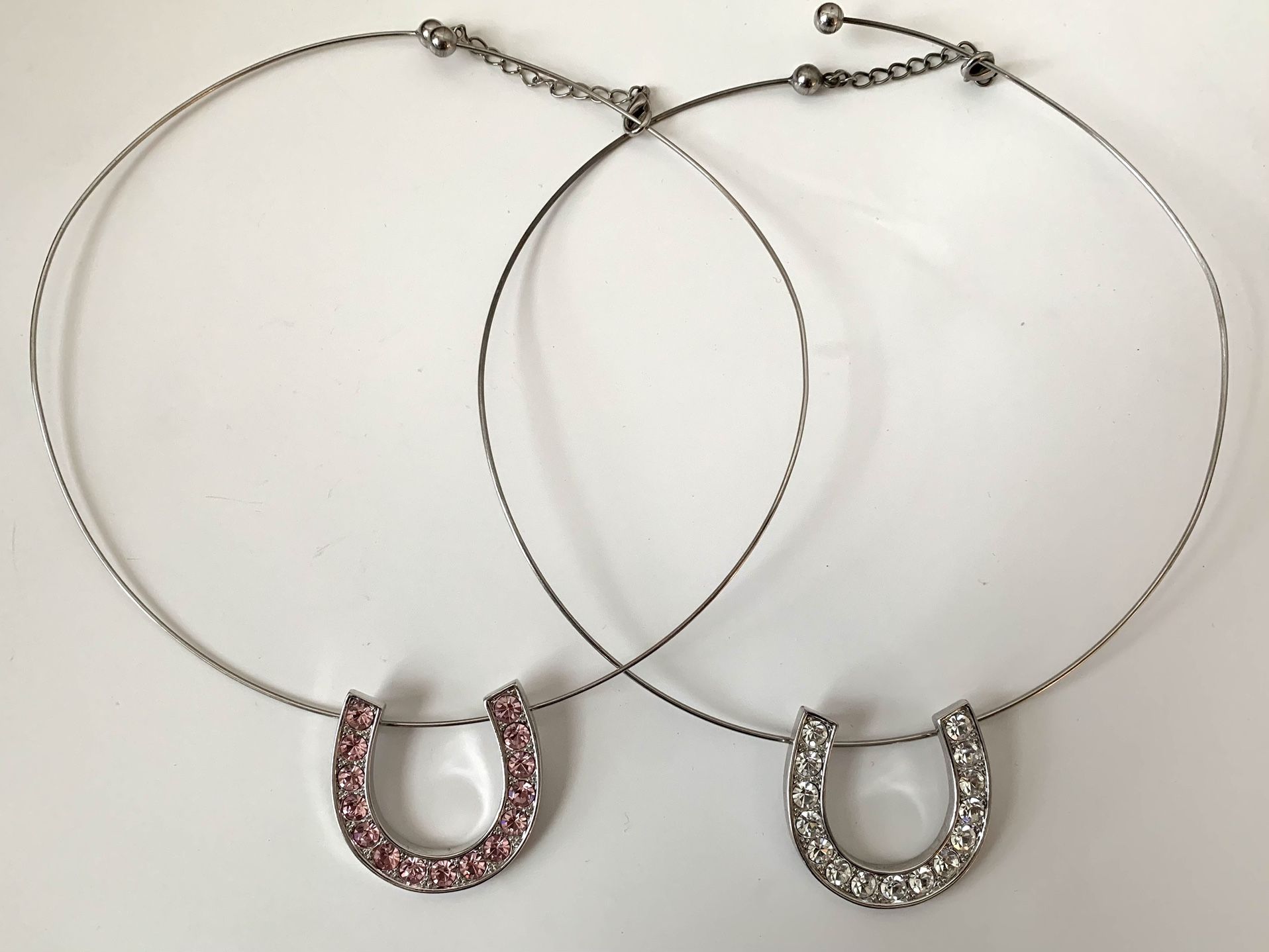 Montana Silversmiths Horse Shoe Necklace / Choker with Rhinestones