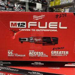 Milwaukee M12 FUEL 12V Lithium-Ion Brushless Cordless 3/8 in. Ratchet Kit with (2) 2.0Ah Batteries, Charger & Tool Bag
