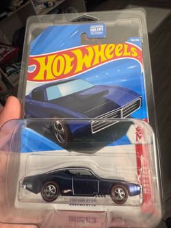 2 sth and 1 treasure hunt