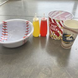 Vintage Plastic Tupperware