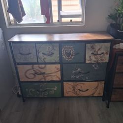 Dresser fabric