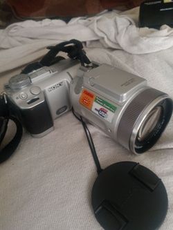 Sony digital/still camera