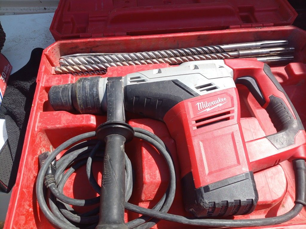Milwaukee Roto Hammer Save Hundreds Of New Barley Used