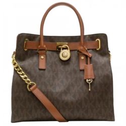 Pre used Michael Kors Large Hamilton N /S PVC Signature Tote, Shoulder Bag