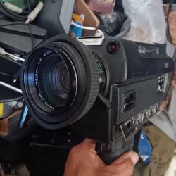 Sankyo Sound XL-40s 8mm Camcorder 