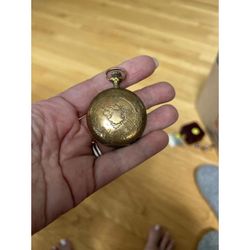 Men's Gold Watch(37)77