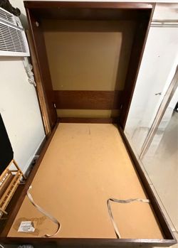 Full Murphy bed
