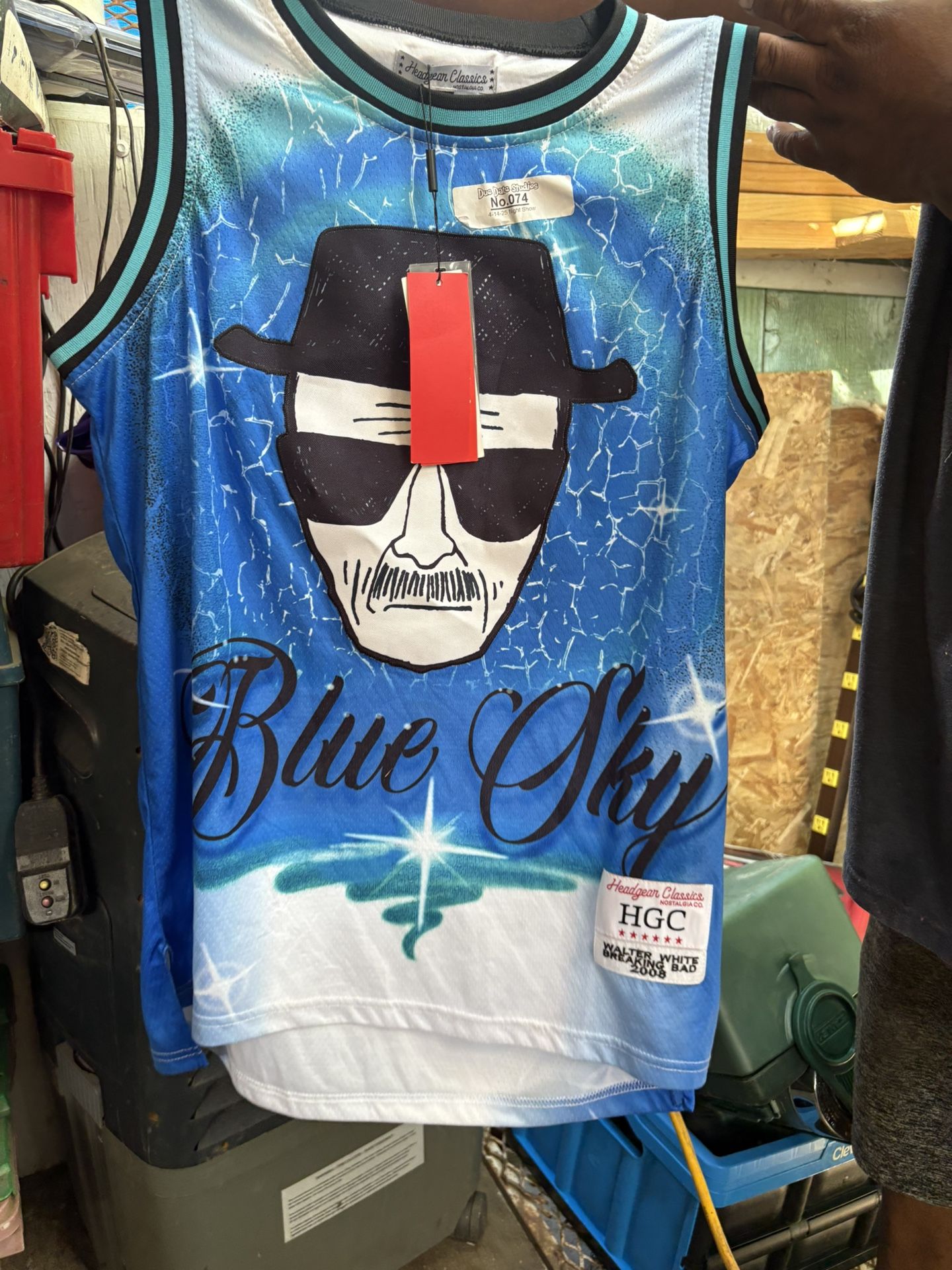 🔥 Headgear Classics “Walter White Blue Sky” Basketball Jersey – Brand New (Small) 🔥
