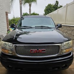 2004 GMC Yukon XL