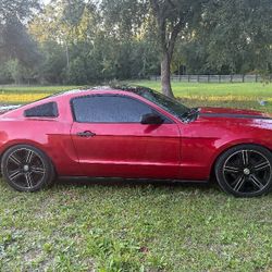 2010 Ford Mustang