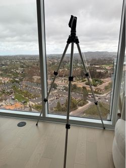 Bogen 3021 Professional Tripod Legs with Slik AF2100 Pistol Grip Head & Bag.