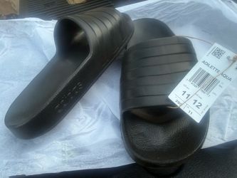 Black New Sandals Size 11