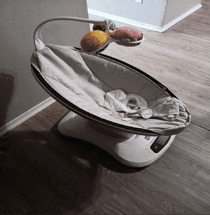 star lead Newborn Swing – Soft and Warm for Your Little One’s Ease