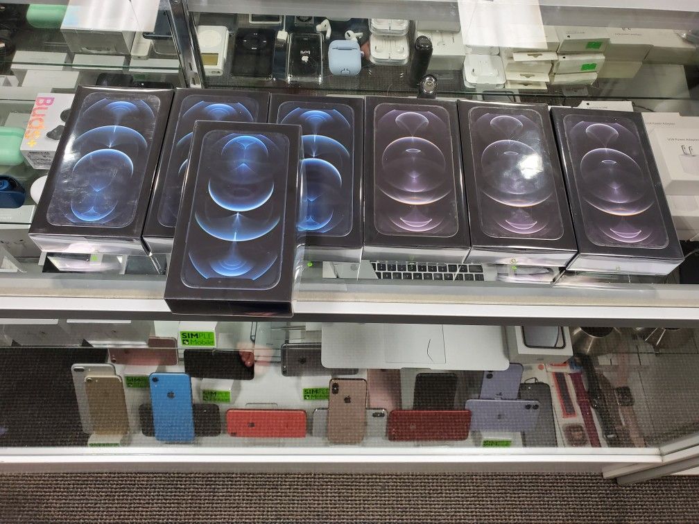 iphones On Sale 😃Unlock Fix Buy Sell And Trade On The Spot 💯