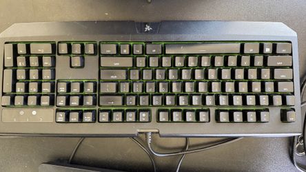 Razer BlackWidow Ultimate Backlit clicky mechanical gaming keyboard