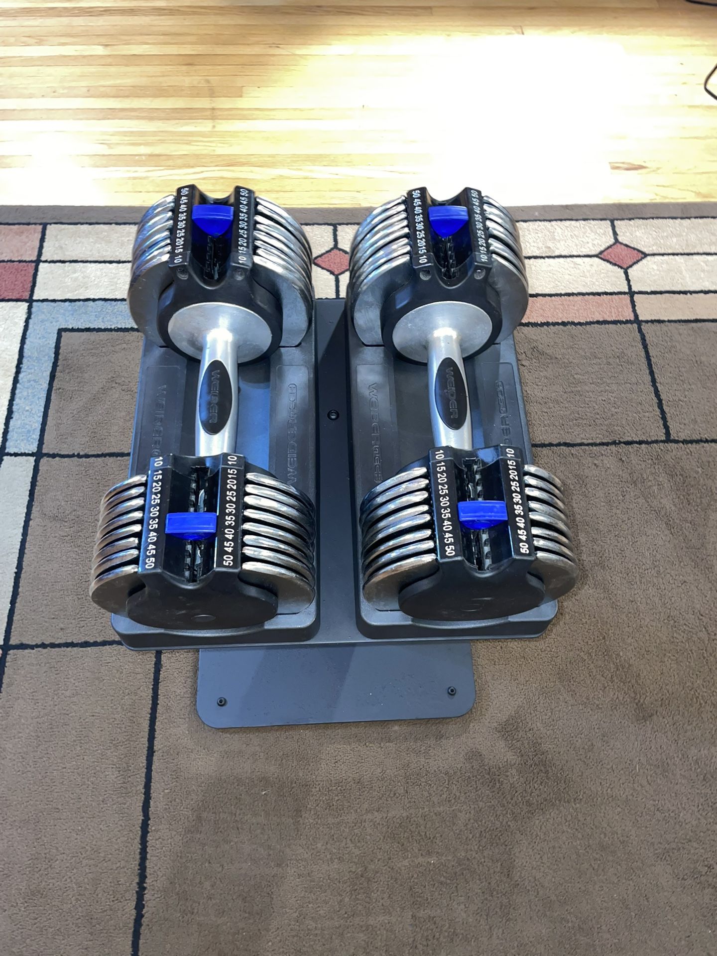 **Pending Pickup** Adjustable Dumbbell Set 10-50lbs