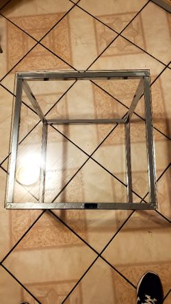 End Glass Table