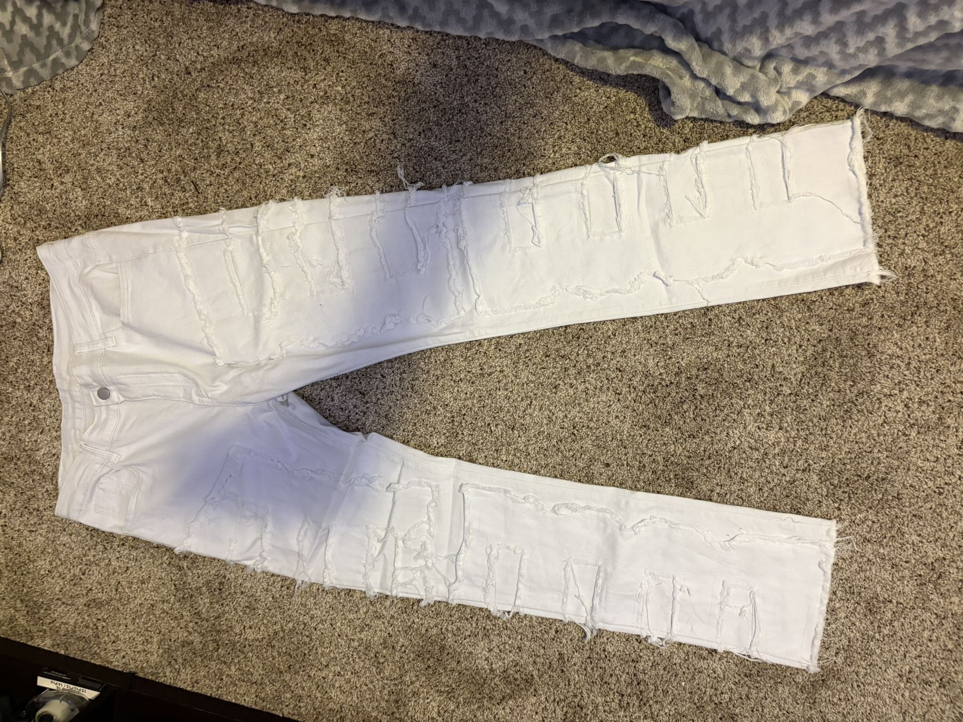 white stacked jeans
