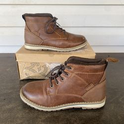 NJX boys Boots size 4