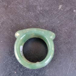 solid jade ring 