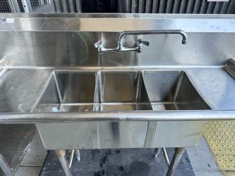 Commercial Stainless Steel 3-Compartment Sink
