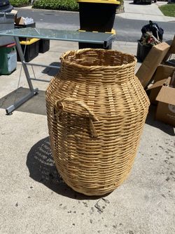 Hamper Basket