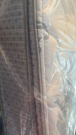 Twin bed mattress