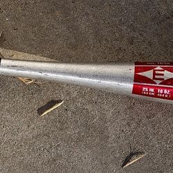 Easton Hammer 25/16 TK90 Tee Ball Bat 