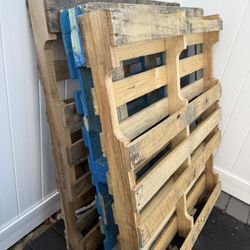 Free Pallets