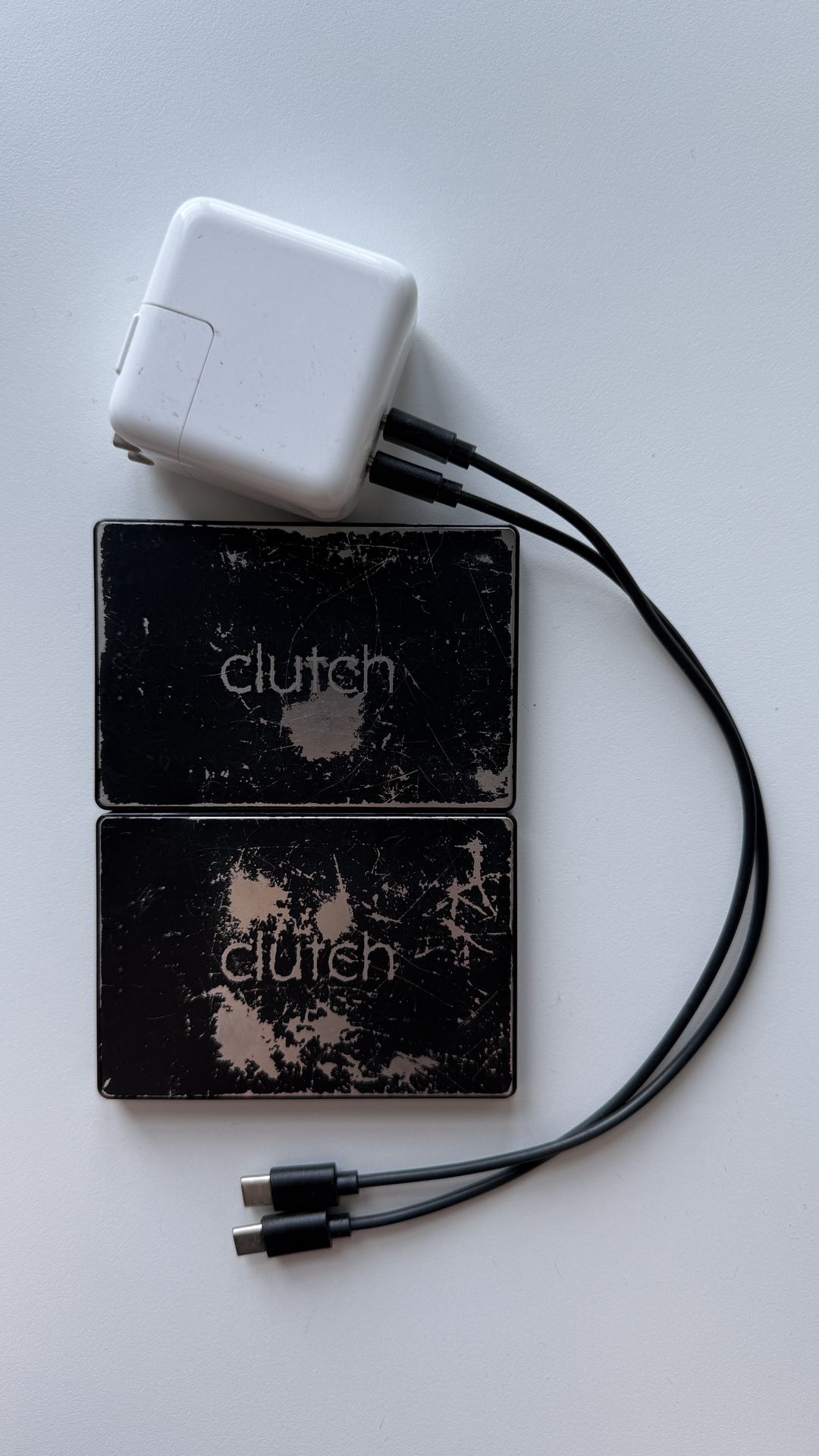 Clutch Pro 5000 mAh charger for iPhone Lightning - 40% off!