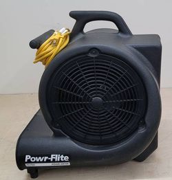 4 Commercial Dryers / Units Available - Like New