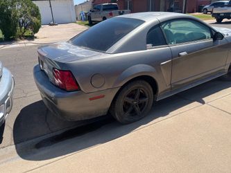 2002 Ford Mustang