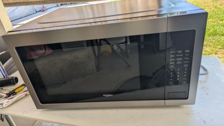 Whirlpool Countertop Microwave