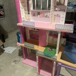  ✨✨✨✨ Barbie Dreamhouse – As Is – Great for Kids or Collectors