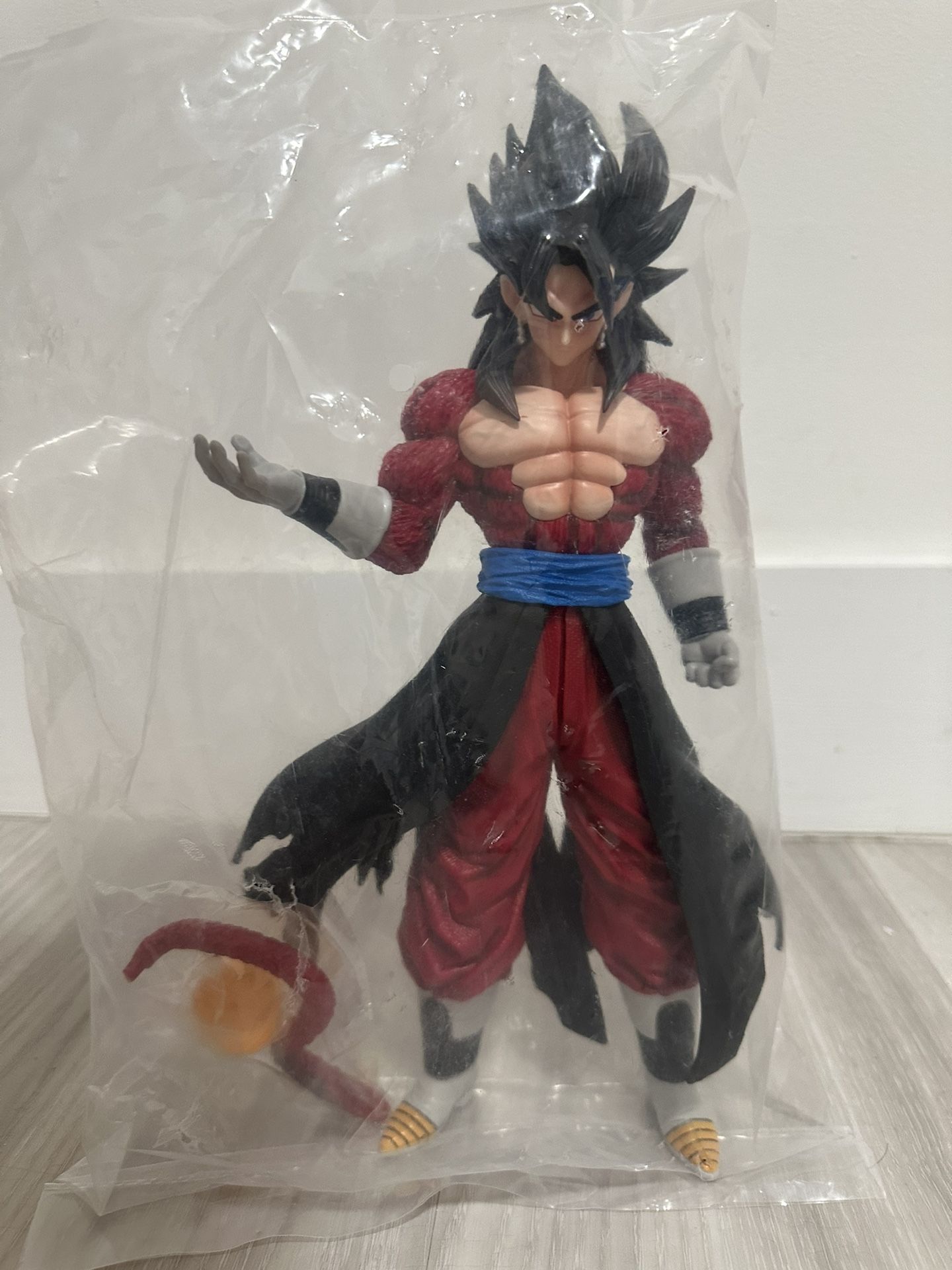Muñeco De Colección Dragon Ball Z