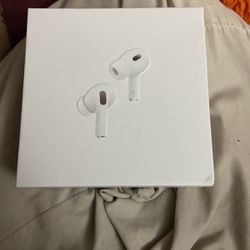 apple AirPods 2nd generation (case Only)
