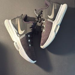 Nike Men’s LeBron Witness V