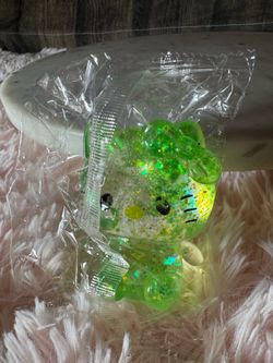Hello Kitty Squishy