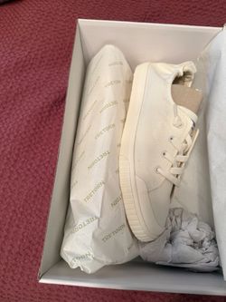 Tretorn Women’s Size 8.5 Sneakers