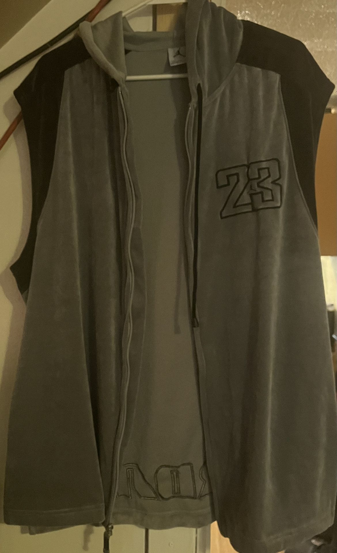 Jordan Vest