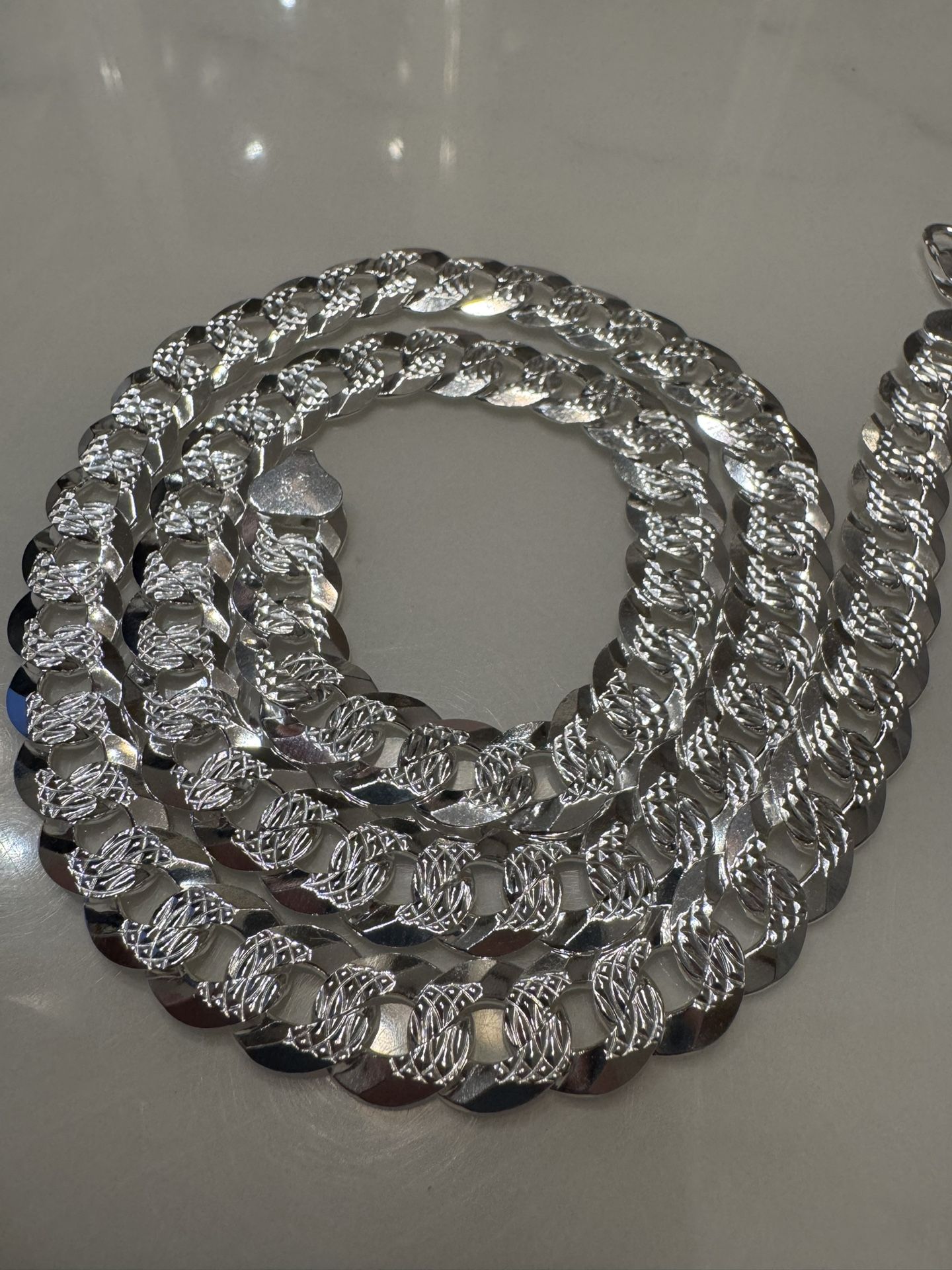Silver Paved Chain