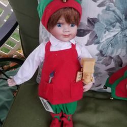 Elf doll