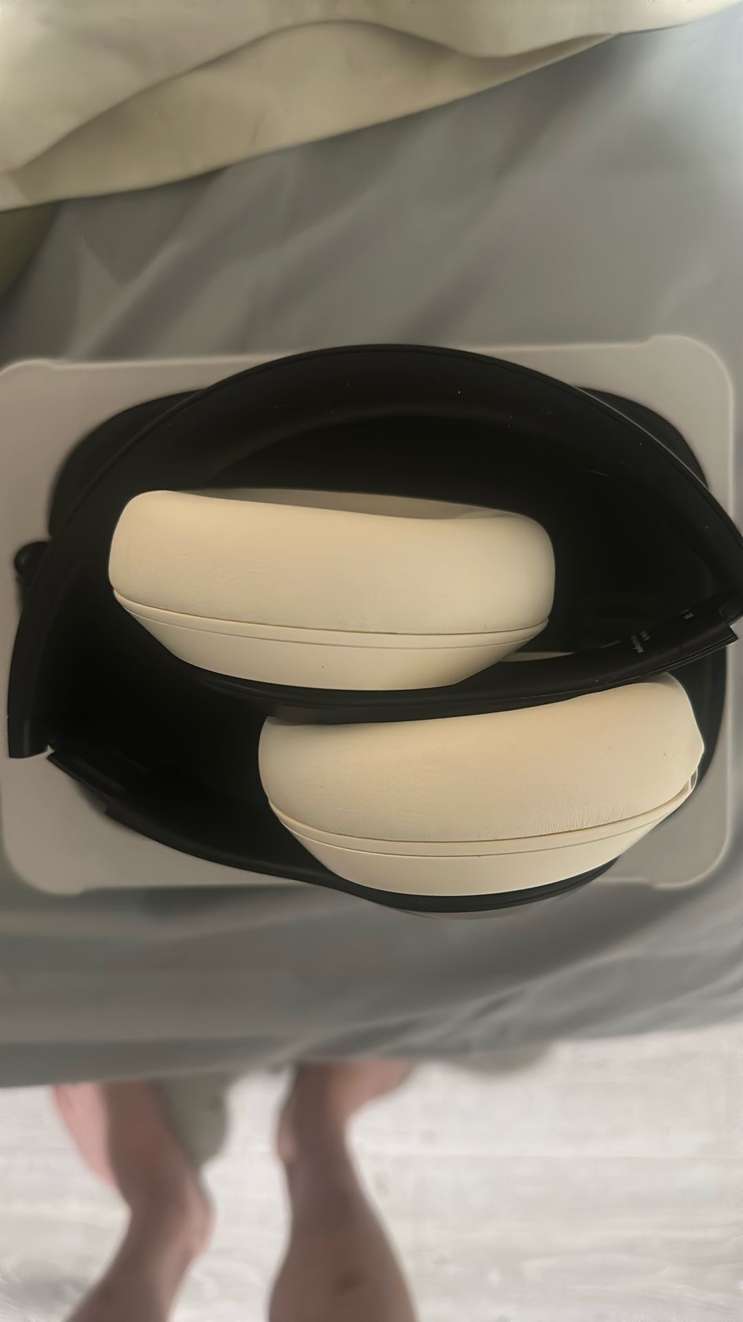 Stussy x Beats by Dre Studio Pro