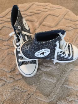 Women high top Converse