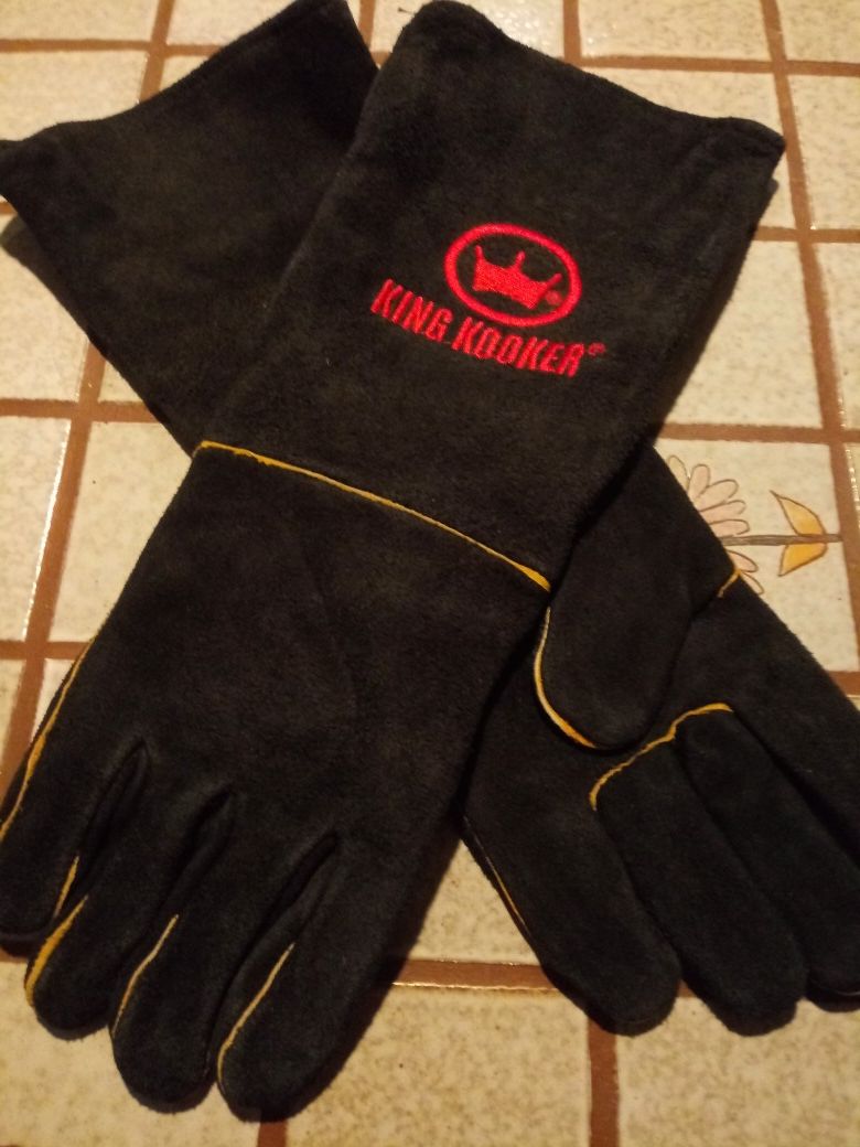 Leather outdoor cooking gloves 19 in frying grilling smoking boiling steaming BBQ