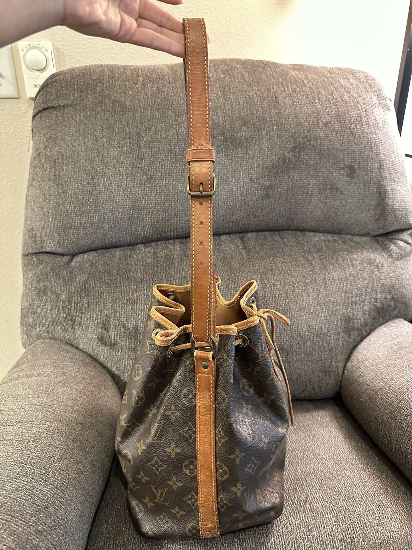 Louis Vuitton Petit Noe Drawstring Bag for Sale in Hillsboro, OR